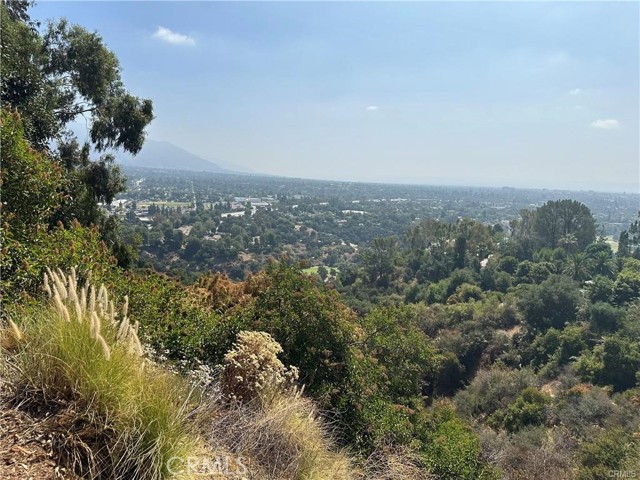 Detail Gallery Image 13 of 27 For 1525 Inverness Dr, Pasadena,  CA 91103 - – Beds | – Baths