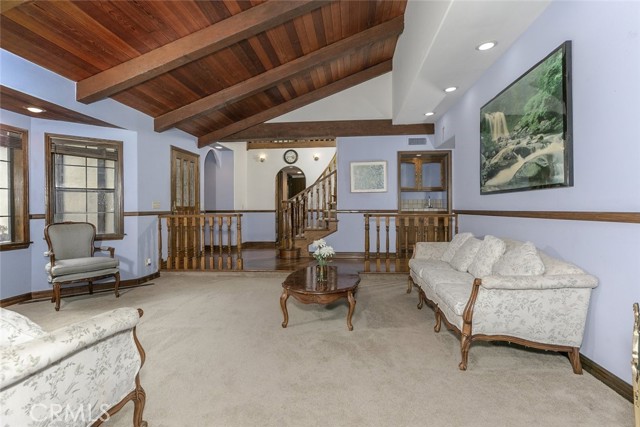 Detail Gallery Image 28 of 75 For 24300 Sylvan Glen Rd, Calabasas,  CA 91302 - 5 Beds | 3 Baths