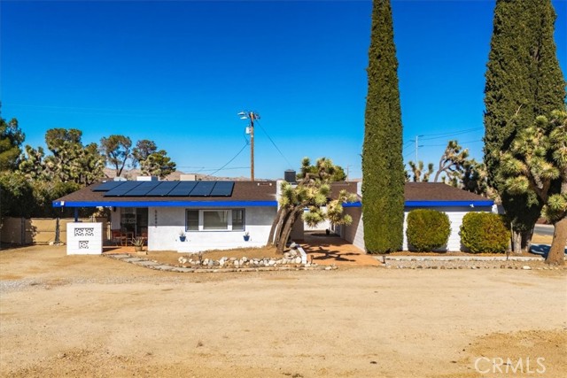 Detail Gallery Image 3 of 55 For 56886 Ivanhoe Dr, Yucca Valley,  CA 92284 - 2 Beds | 2/1 Baths