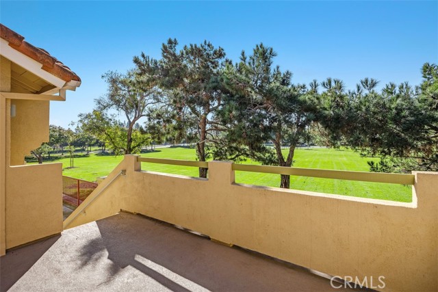 Detail Gallery Image 2 of 29 For 89 Alberti Aisle, Irvine,  CA 92614 - 2 Beds | 2 Baths