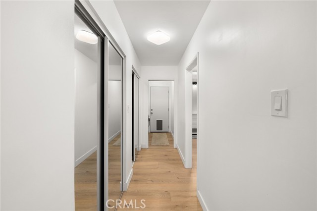 1326 Clock Avenue, Redlands CA: https://media.crmls.org/medias/065e5309-775d-47e7-81a3-e168783822a8.jpg