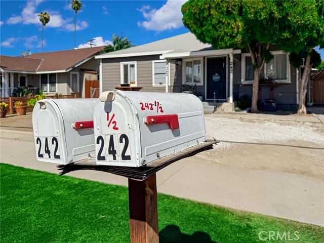 Detail Gallery Image 39 of 40 For 242 S Buena Vista St, Hemet,  CA 92543 - 4 Beds | 2 Baths