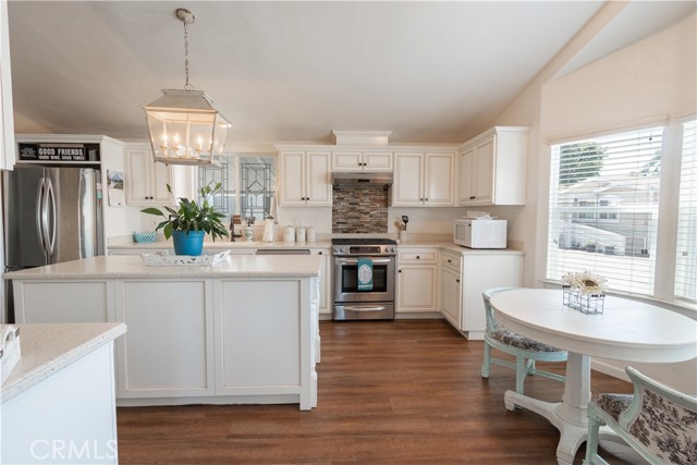 Kitchen with breakfast nook