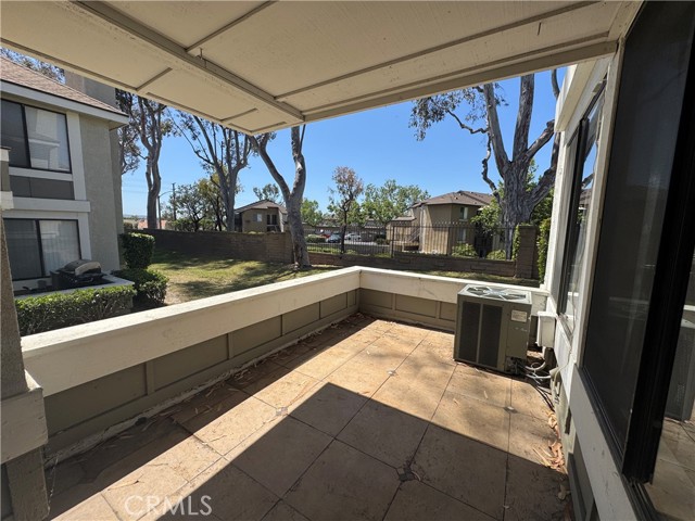 Detail Gallery Image 17 of 21 For 25621 Mont Pointe 7a,  Lake Forest,  CA 92630 - 2 Beds | 1/1 Baths