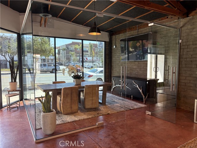  Commercial for Sale in San Fernando, California