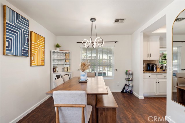 Detail Gallery Image 10 of 16 For 31256 Quail Valley Rd, Castaic,  CA 91384 - 3 Beds | 3 Baths