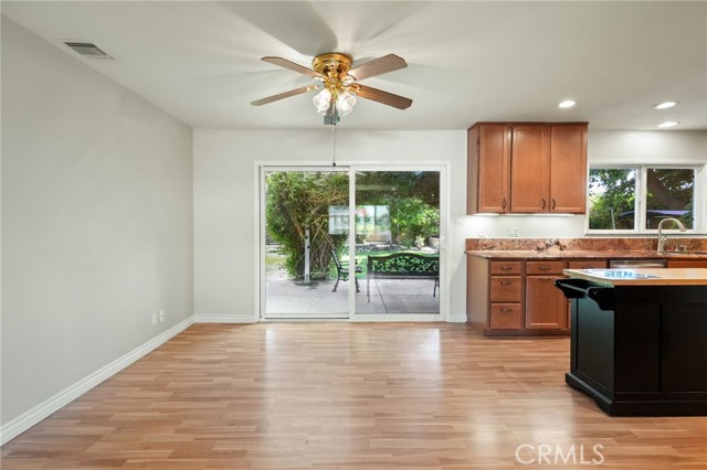 Detail Gallery Image 15 of 34 For 3534 Hearst Dr, Simi Valley,  CA 93063 - 3 Beds | 2 Baths