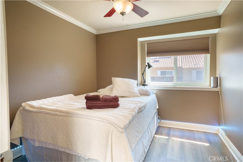 MLS #OC25219880 image #11