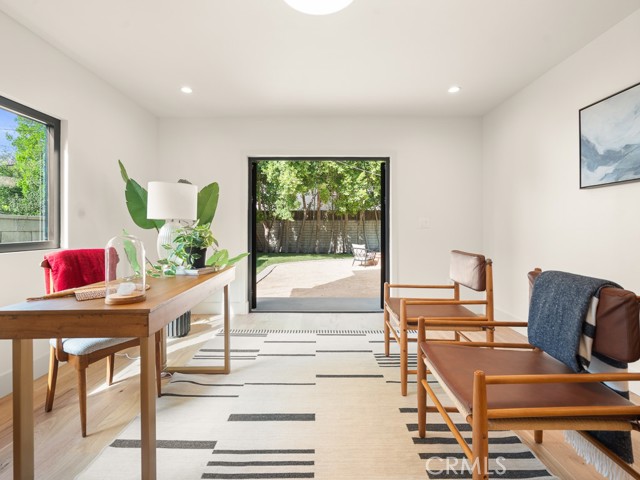 Detail Gallery Image 32 of 68 For 11911 Hartsook, Valley Village,  CA 91607 - 5 Beds | 4 Baths