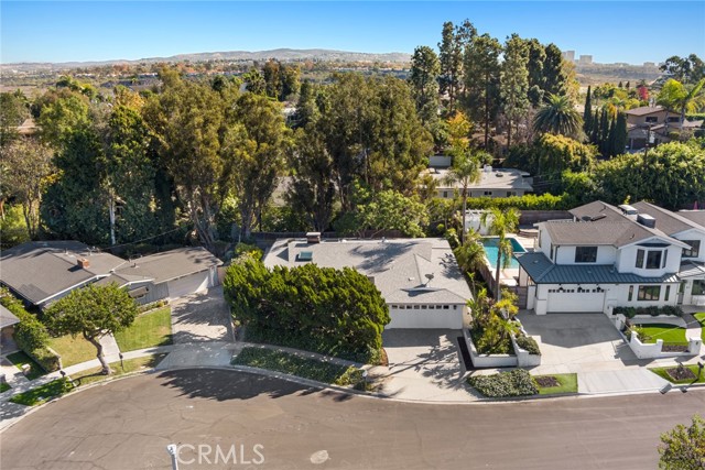 Detail Gallery Image 24 of 27 For 2312 Fairhill Dr, Newport Beach,  CA 92660 - 3 Beds | 2 Baths