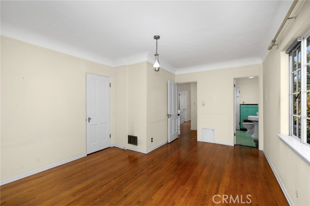 Detail Gallery Image 36 of 53 For 1534 Linda Vista Ave, Pasadena,  CA 91103 - 4 Beds | 2/1 Baths