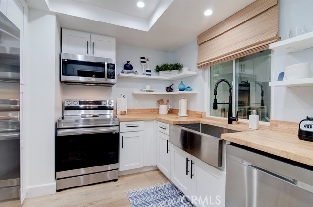 Detail Gallery Image 10 of 20 For 8633 Portola Ct 16h,  Huntington Beach,  CA 92646 - 1 Beds | 1 Baths