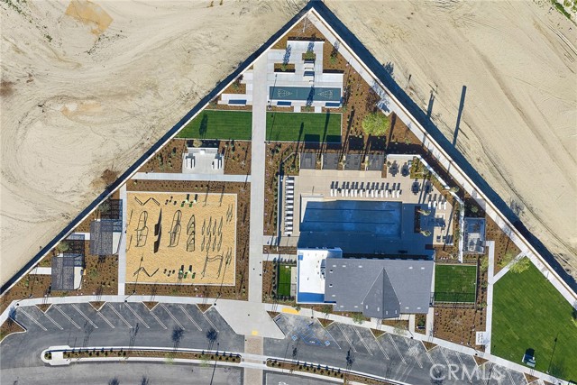 Detail Gallery Image 27 of 28 For 12951 Paradiso Dr #101,  Corona,  CA 92880 - 3 Beds | 2/2 Baths