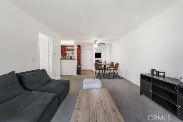Detail Gallery Image 16 of 31 For 21450 Burbank Bld #203,  Woodland Hills,  CA 91367 - 1 Beds | 1 Baths