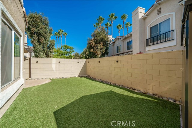 11544 Treeview Court, Moorpark CA: https://media.crmls.org/medias/066391d2-7c54-4352-99ab-61d89c32ff49.jpg