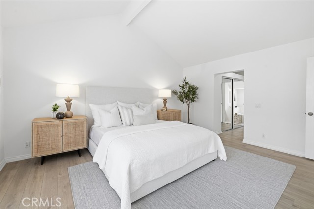 Detail Gallery Image 10 of 27 For 909 Muirfield, Newport Beach,  CA 92660 - 2 Beds | 2/1 Baths