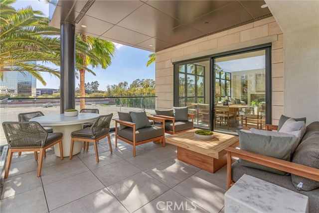 Detail Gallery Image 32 of 40 For 4261 Uptown Newport Drive #1,  Newport Beach,  CA 92660 - 3 Beds | 2/1 Baths