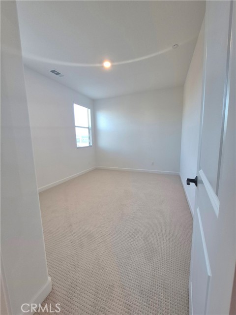 Detail Gallery Image 32 of 47 For 103 Takamasa Way, Oceanside,  CA 92057 - 3 Beds | 2/1 Baths