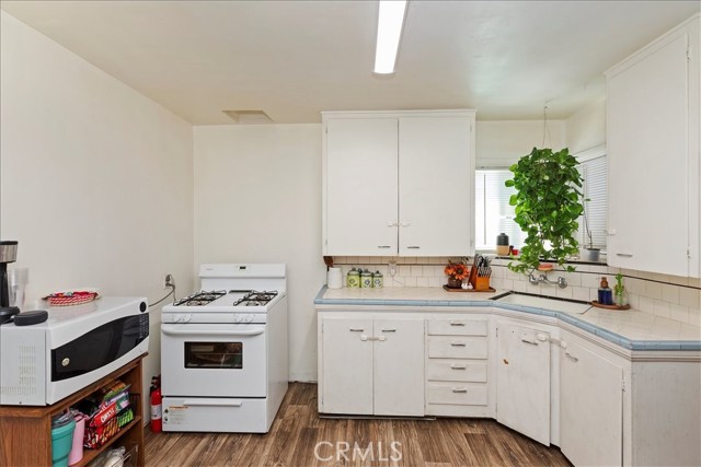 Detail Gallery Image 7 of 19 For 24976 7th St, San Bernardino,  CA 92410 - 2 Beds | 1 Baths