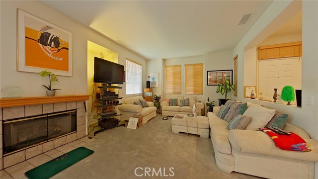 Detail Gallery Image 6 of 46 For 27903 Baneberry #10,  Valencia,  CA 91354 - 3 Beds | 3 Baths