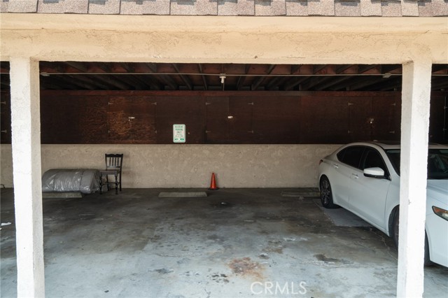 927 S Webster Avenue, Anaheim CA: https://media.crmls.org/medias/066731c8-3fd7-4e4d-a617-47b23052ce29.jpg