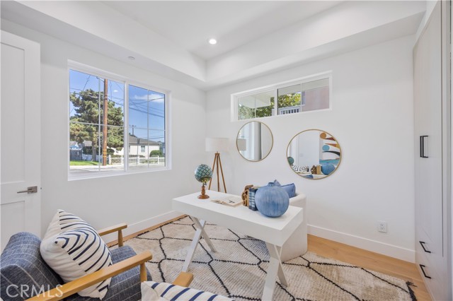 2420 Ives Lane, Redondo Beach, California 90278, 4 Bedrooms Bedrooms, ,3 BathroomsBathrooms,Residential,For Sale,Ives,SB25133700