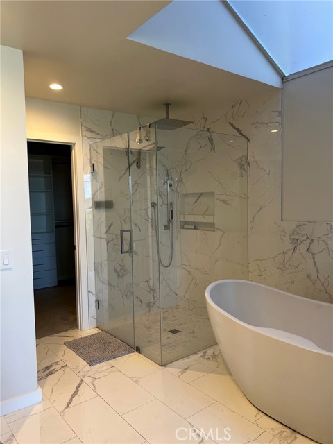 87 Palm Beach Court, Dana Point CA: https://media.crmls.org/medias/06680738-46a6-4dec-90e0-049fc8e55140.jpg