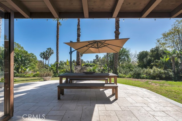 Detail Gallery Image 24 of 61 For 27409 Pacific Coast Hwy, Malibu,  CA 90265 - 4 Beds | 4 Baths