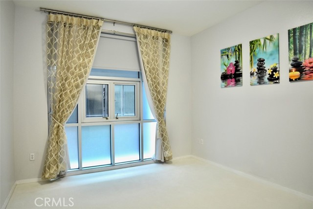 Detail Gallery Image 7 of 14 For 630 W 6th St #307,  Los Angeles,  CA 90017 - 1 Beds | 1 Baths