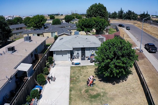 Detail Gallery Image 5 of 18 For 1140 Front St, Livingston,  CA 95334 - 3 Beds | 2 Baths