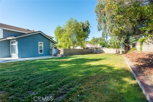 Detail Gallery Image 28 of 44 For 27224 Waterford Dr, Valencia,  CA 91354 - 3 Beds | 2/1 Baths