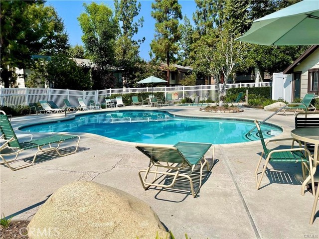 Detail Gallery Image 12 of 22 For 20702 El Toro #394,  Lake Forest,  CA 92630 - 1 Beds | 1 Baths