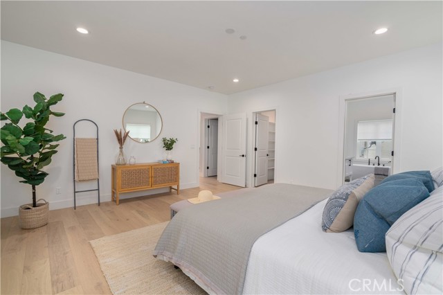2520 Curtis Avenue, Redondo Beach, California 90278, 3 Bedrooms Bedrooms, ,2 BathroomsBathrooms,Residential,Sold,Curtis,SB24046133