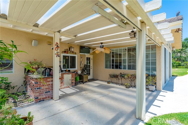 22501 Marilla Street, Chatsworth CA: https://media.crmls.org/medias/066c5f17-8574-493e-a48a-f70420b9cbcb.jpg