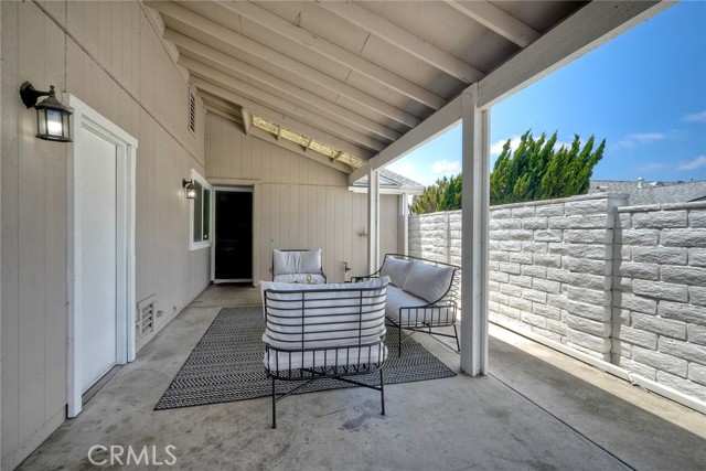 4273 Spoon Bill Way, Oceanside CA: https://media.crmls.org/medias/066ccbaa-1c6b-4964-a6e4-1245e393da7b.jpg