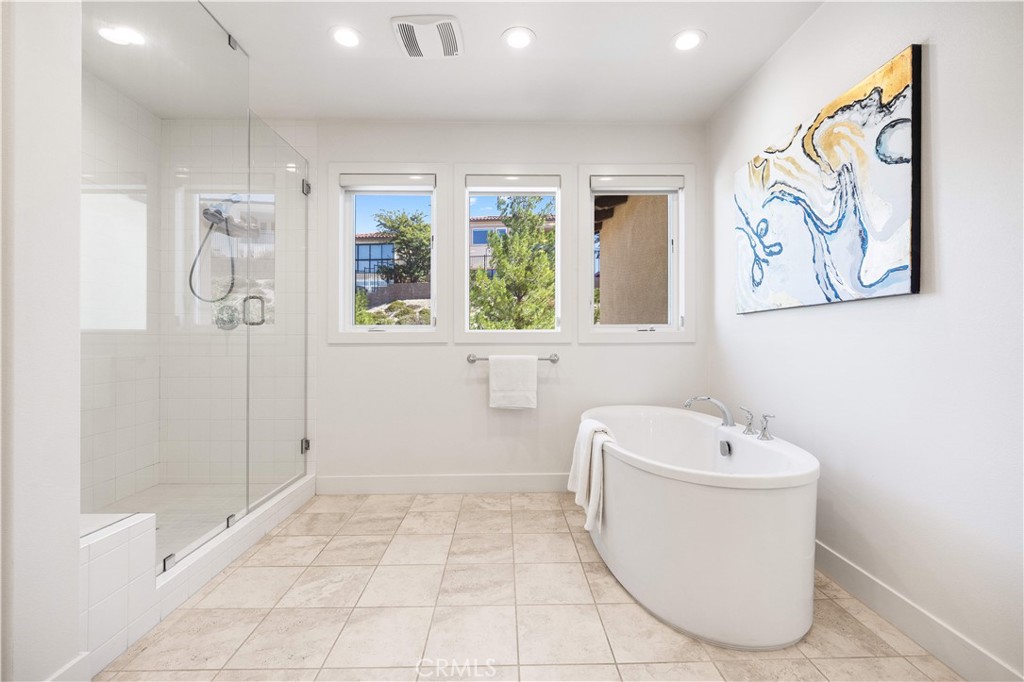 MLS #OC25251209 image #35