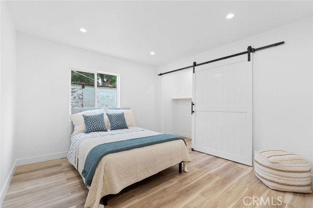 4442 Mettler Street, Los Angeles CA: https://media.crmls.org/medias/06708154-1486-49c0-bb55-3be4ff5b7106.jpg