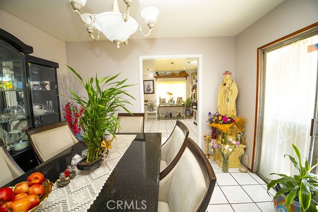 Detail Gallery Image 9 of 41 For 2742 Olive St, Huntington Park,  CA 90255 - 3 Beds | 1 Baths