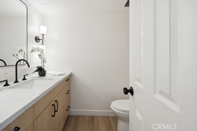 Detail Gallery Image 17 of 39 For 6101 Fulton Ave #8,  Van Nuys,  CA 91401 - 2 Beds | 3 Baths