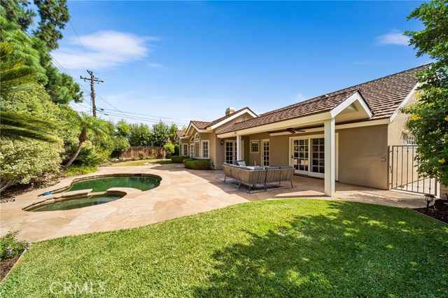 13361 Kootenay, North Tustin CA: https://media.crmls.org/medias/0672d144-b4e7-45f0-9bde-6ab6b2bb9c21.jpg