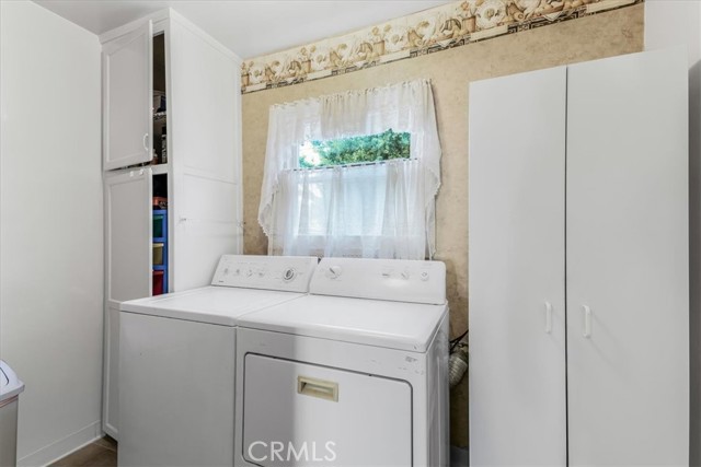 Detail Gallery Image 21 of 28 For 19612 Schoolcraft, Reseda,  CA 91335 - 3 Beds | 1 Baths