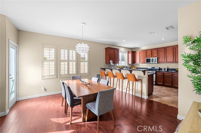 Detail Gallery Image 7 of 52 For 14578 Manchester Ave, Chino,  CA 91710 - 4 Beds | 2/1 Baths