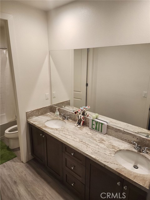 Detail Gallery Image 27 of 40 For 19018 Martino Ct, Saugus,  CA 91350 - 5 Beds | 4 Baths