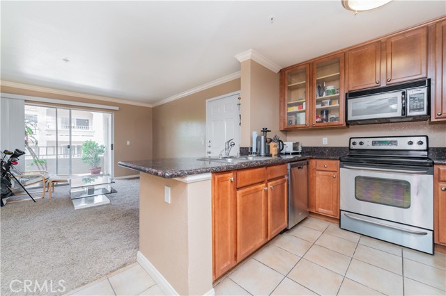 Detail Gallery Image 4 of 21 For 1980 Las Colinas Cir #206,  Corona,  CA 92879 - 1 Beds | 1 Baths