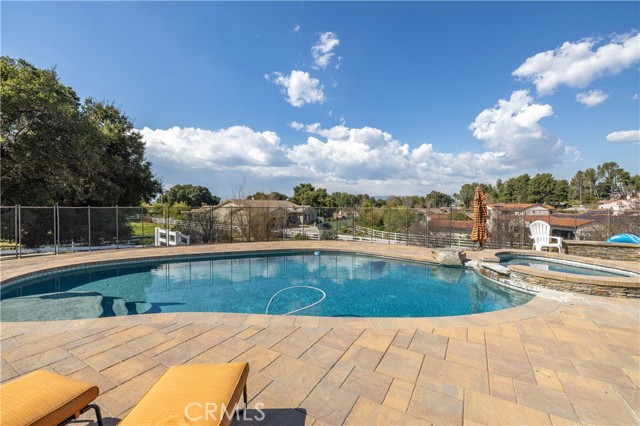 Detail Gallery Image 55 of 68 For 15905 Mandalay Rd, Canyon Country,  CA 91387 - 4 Beds | 3/1 Baths