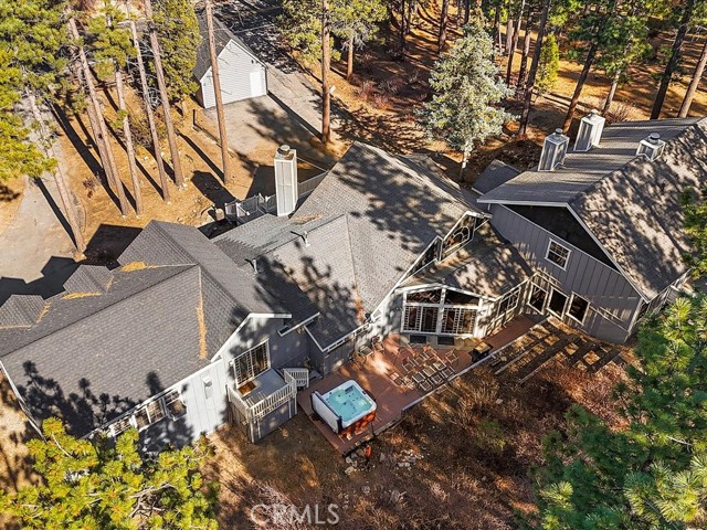 42385 Fox Farm Road, Big Bear Lake CA: https://media.crmls.org/medias/06764f92-4a9f-4c08-aae2-79e29e1dbd2f.jpg