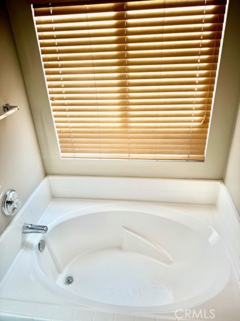 Detail Gallery Image 36 of 58 For 2929 Watermount St, Riverside,  CA 92501 - 3 Beds | 2/1 Baths