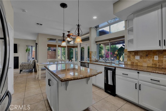 Detail Gallery Image 10 of 50 For 39990 Gibraltar Dr, Murrieta,  CA 92562 - 5 Beds | 3 Baths