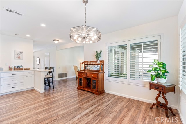 28332 Zarza, Mission Viejo CA: https://media.crmls.org/medias/0677e42b-2d12-4680-a538-c0c27431b1f7.jpg