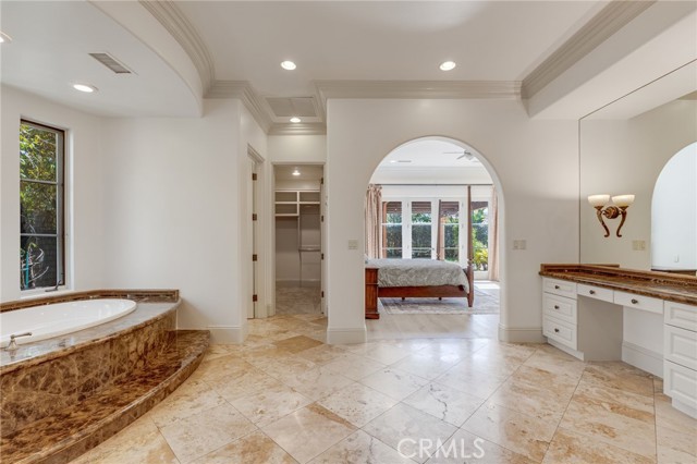 Detail Gallery Image 36 of 57 For 14173 Rancho Tierra Trl, San Diego,  CA 92130 - 5 Beds | 5/1 Baths